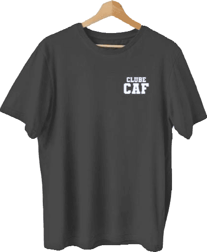 blusa de manga curta cinza com logo do CAF azul de frente